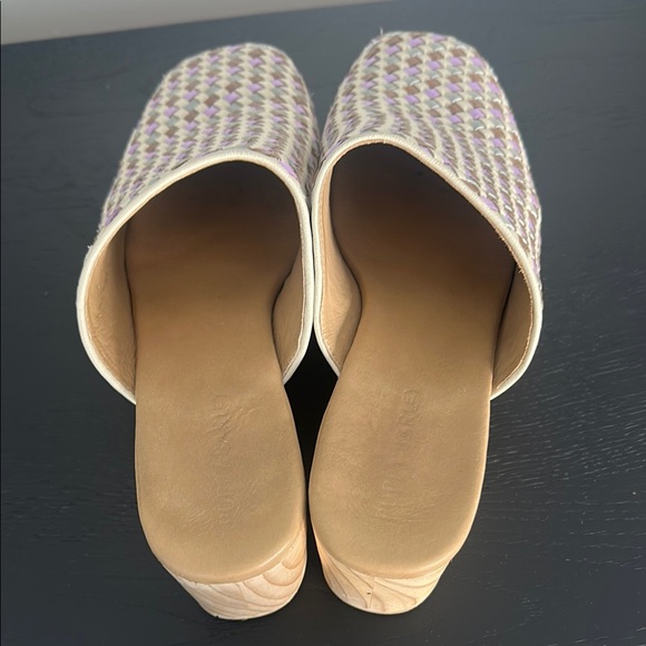 Poppy Barley Woven Slip-On Mules - size 9 (fit like a 9.5-10) - Picture 5 of 5